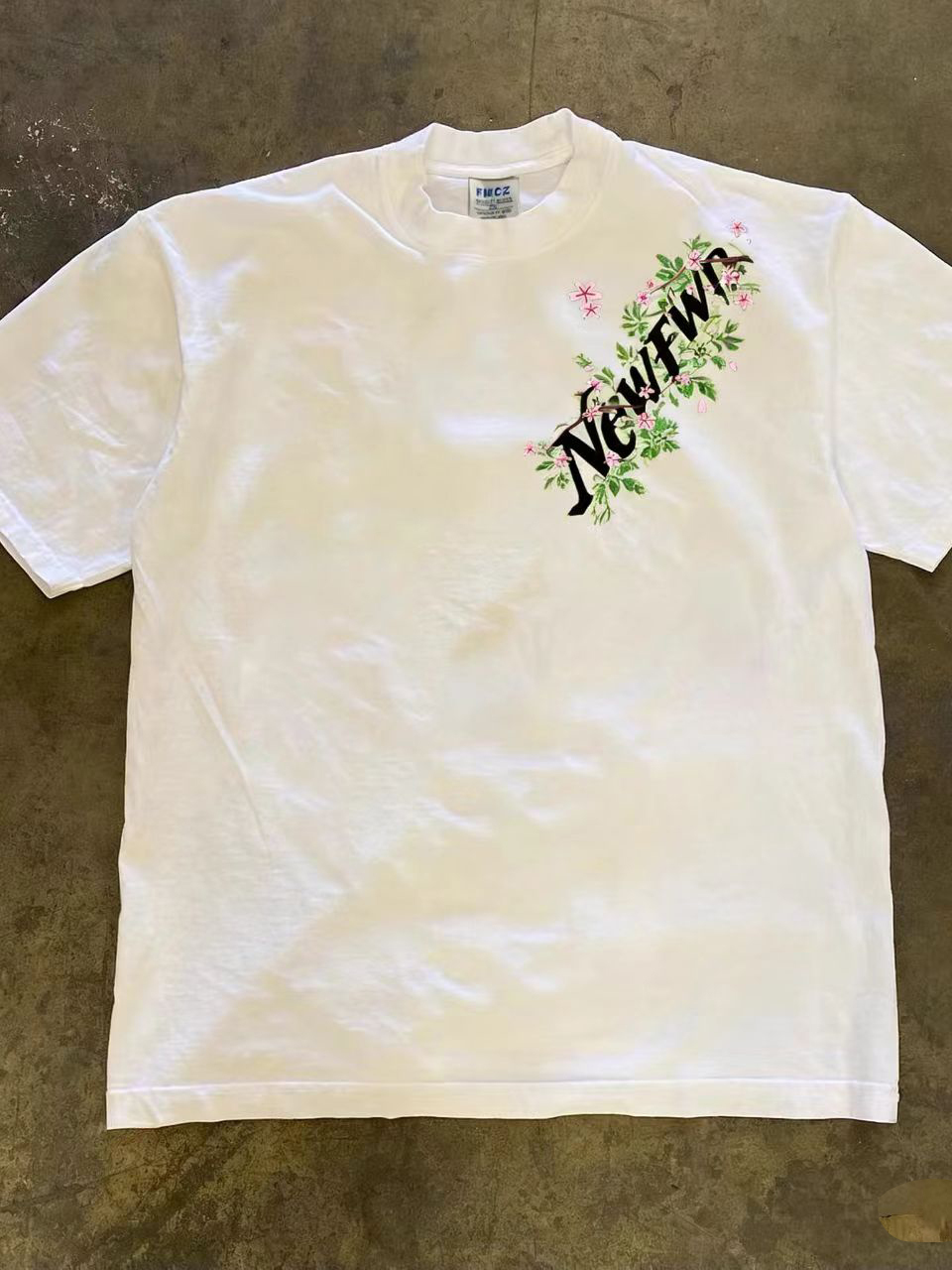 Amerikaanse stijl bloemenprint - Streetwear Brand Flower recensie en prijs